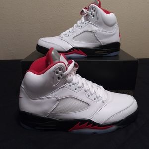 Nike Air Jordan 5 Fire Red